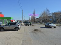 В Шиханах начался ямочный ремонт и благоустройство пешеходных дорожек