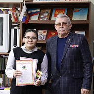 В Шиханах наградили участников первого этапа патриотического конкурса