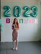 Три выпускника девятых классов г. Шиханы получили аттестаты с отличием