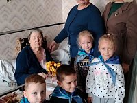Добро по-саратовски: орлята-дошколята навестили ветерана труда