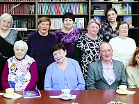 Вдохновляющие стихи и истории прозвучали на встрече «Поэтическая тетрадь»